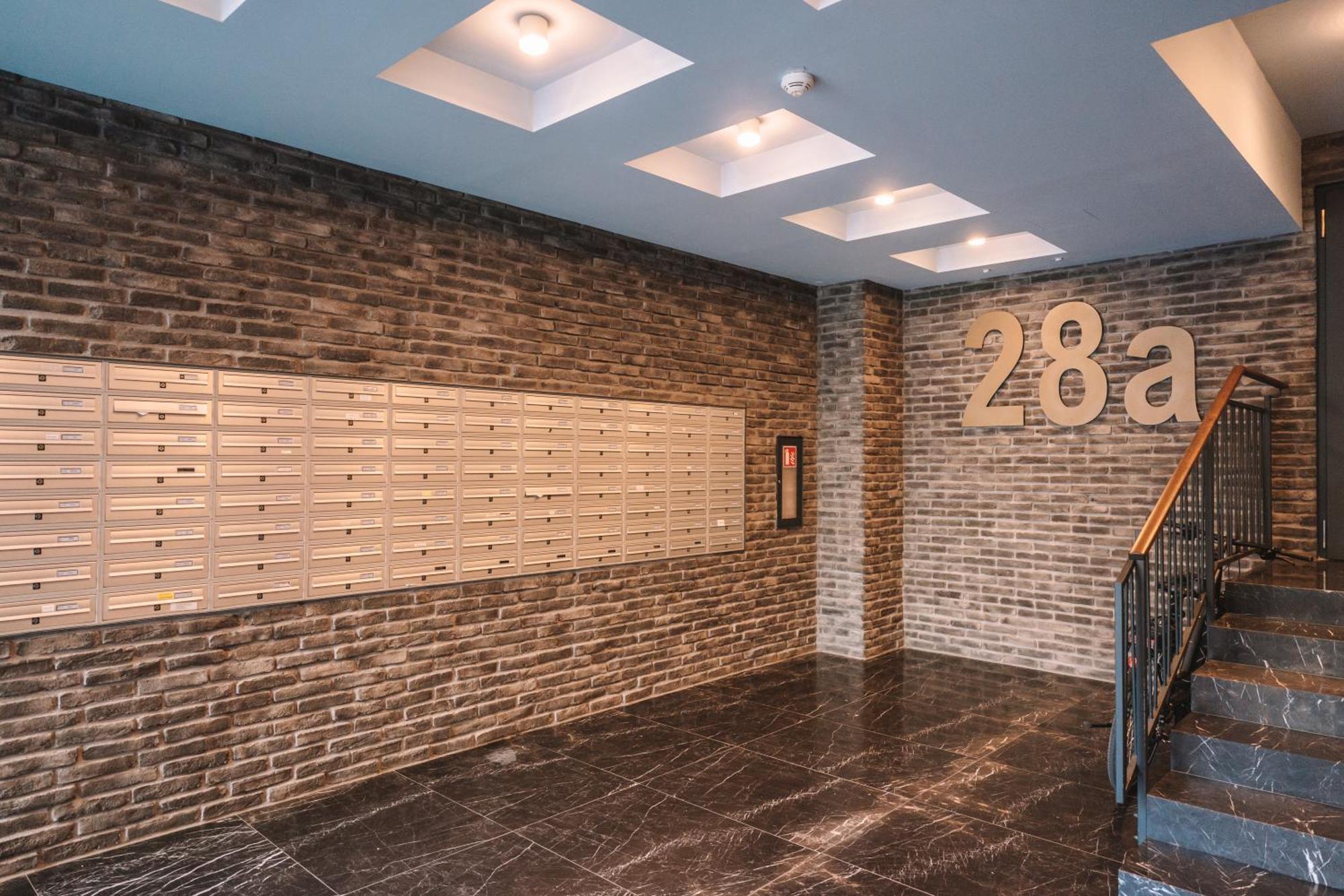 Flexible Selfcheckins 66 - Zagreb - Loggia - 80M2 - New - Luxury - Garage - 2 Bedrooms Buitenkant foto