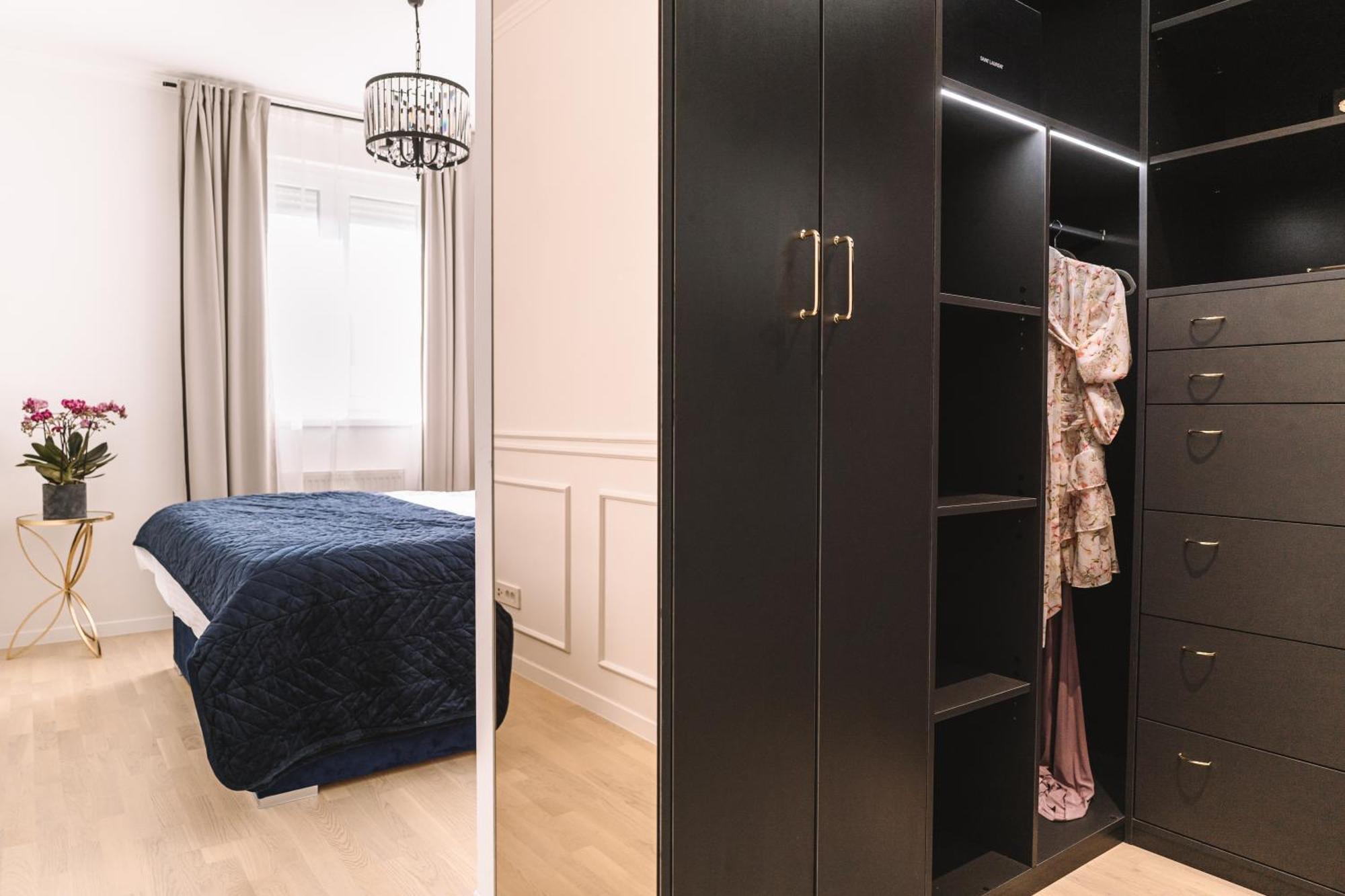 Flexible Selfcheckins 66 - Zagreb - Loggia - 80M2 - New - Luxury - Garage - 2 Bedrooms Buitenkant foto